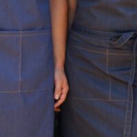 Jeans Latzschürze mit Logo oder Namen bedrucken
